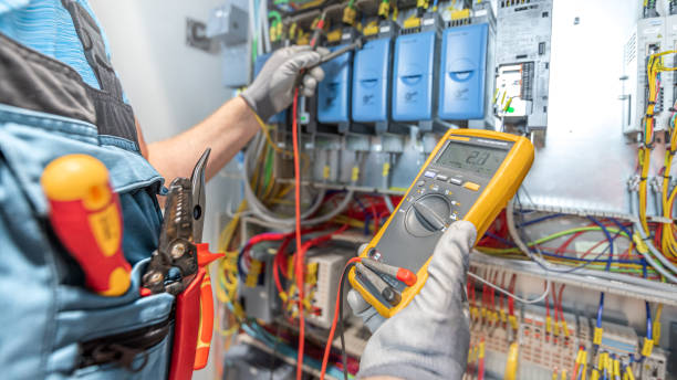 Best Licensed Electrician  in Bluefield, WV